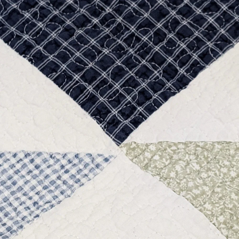 85x85 Machine Quilted Patchwork Triangle Quilt Blue Green Pink Floral Gingham